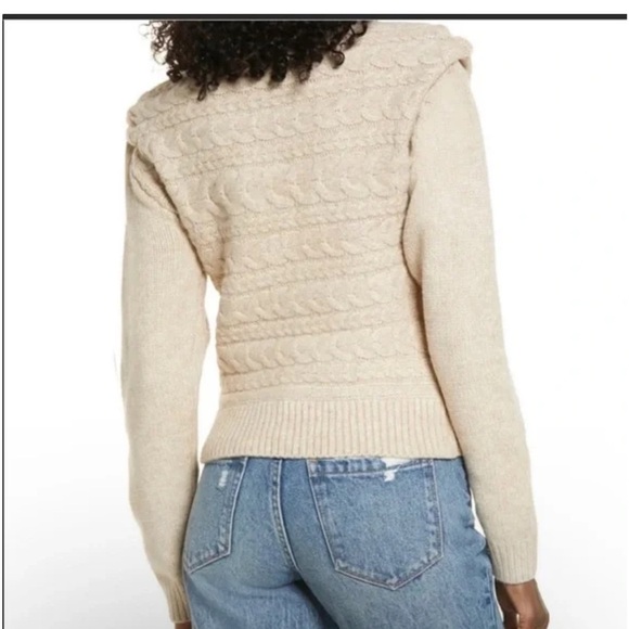 BlankNYC Cream Oatmeal Horizontal Cable Knit Crewneck Sweater small - Picture 2 of 4
